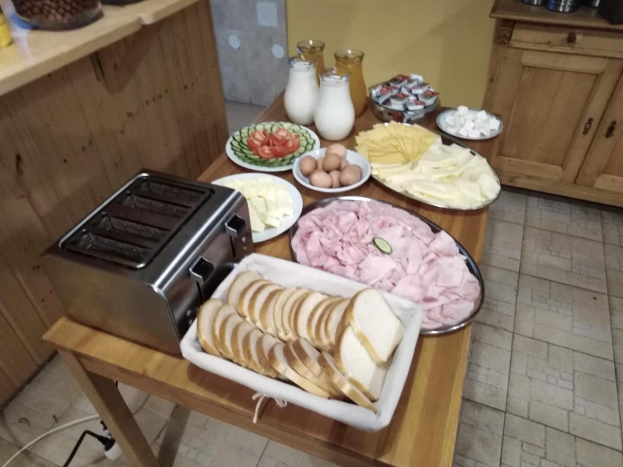 Penzion Snezenka Jiretin pod Bukovou Kültér fotó